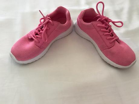 Tenšie tenisky, f&f,36