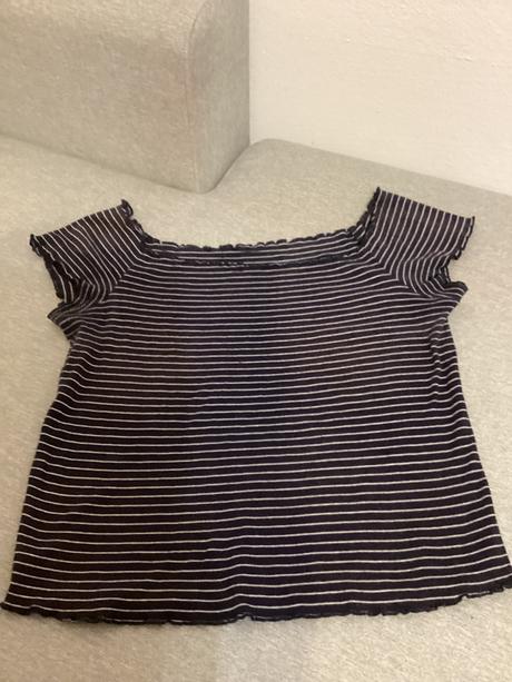 Pulovrik krátky pásikavý, m