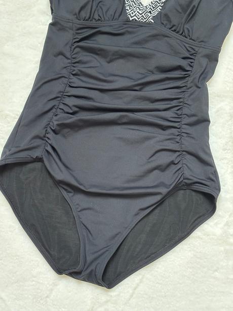 Esprit kvalitné plavky, esprit,42