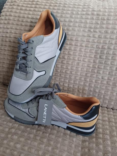 Tenisky s vysačkou, 41