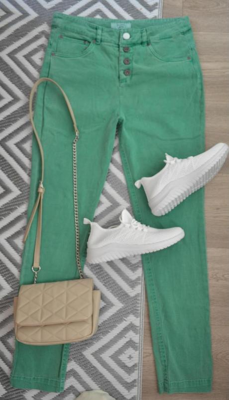 Značkové nümph jeans elastic s/m, m