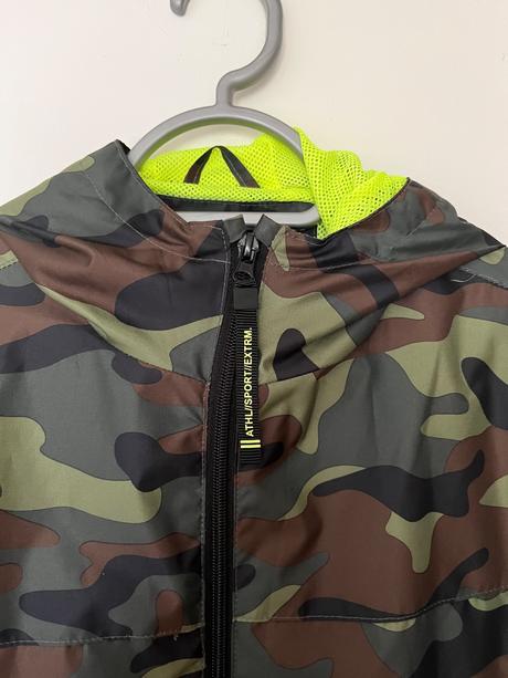 Reserved bunda, reserved,164