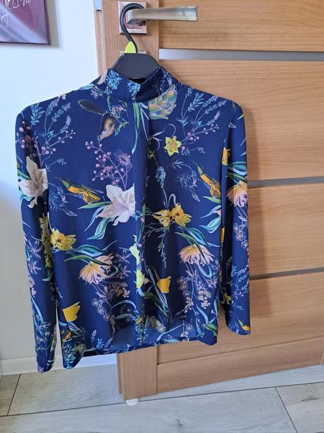 Dámska kvetinková blúzka velkost l, l