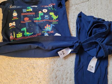 Pyžamo motív dinosaurus, c&a,128