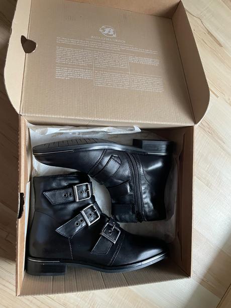 Dámske celokožené topánky veľ.40, baťa,40