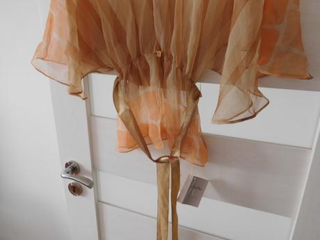 Hnedá blúzočka na plavky, m