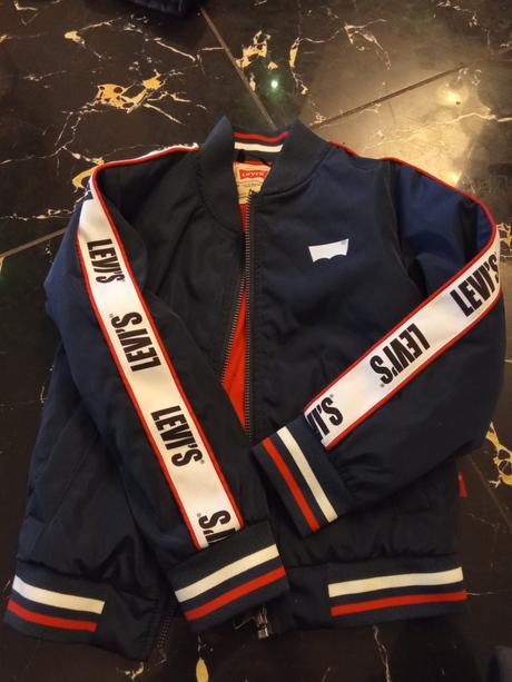 Bunda levis, levis,110