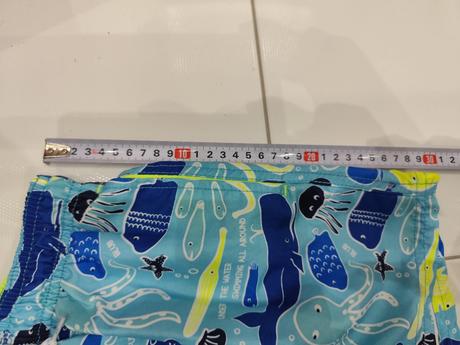 Predám chlapčenské kraťasy/plavky, 