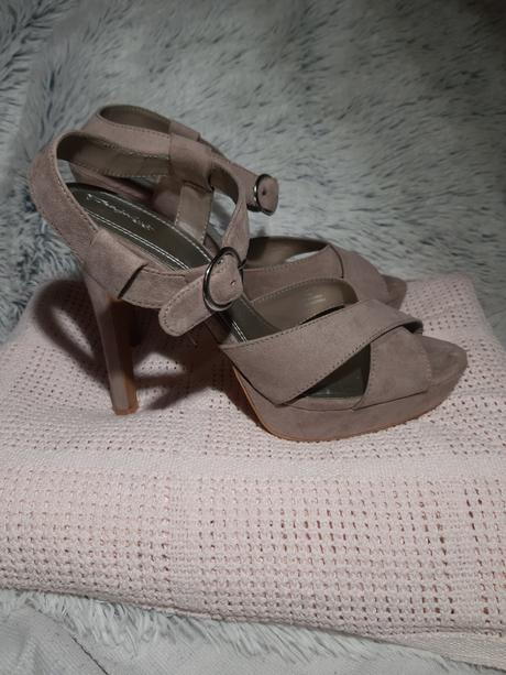 Zara trafaluc dámske sandálky, zara,40