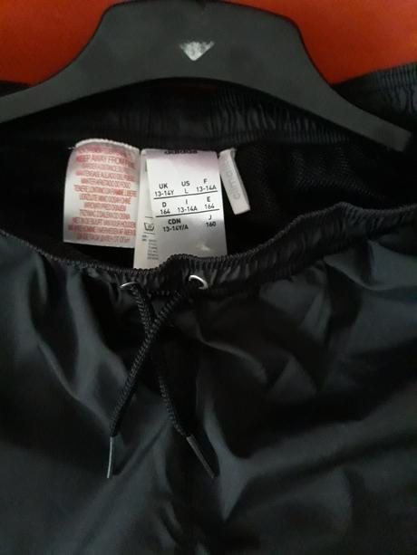 Adidas šustiakové nohavice 164, adidas,164
