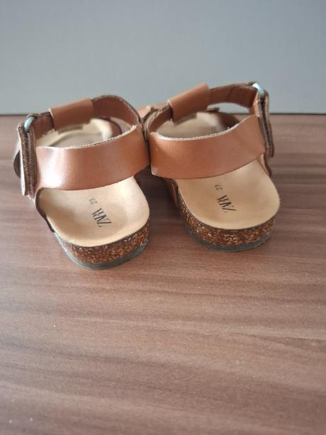 Sandálky, zara,23