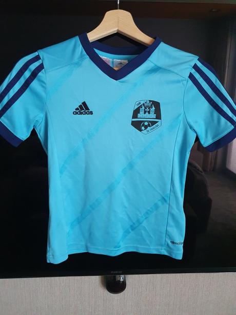 Dres adidas 140, adidas,140