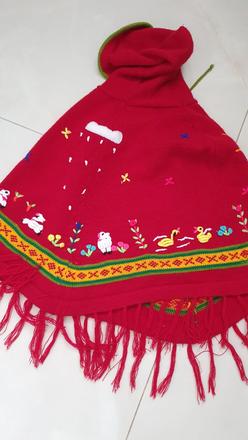 Krásne pletené ponco, 128