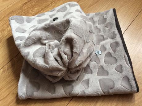 Čiapka s nákrčníkom, 