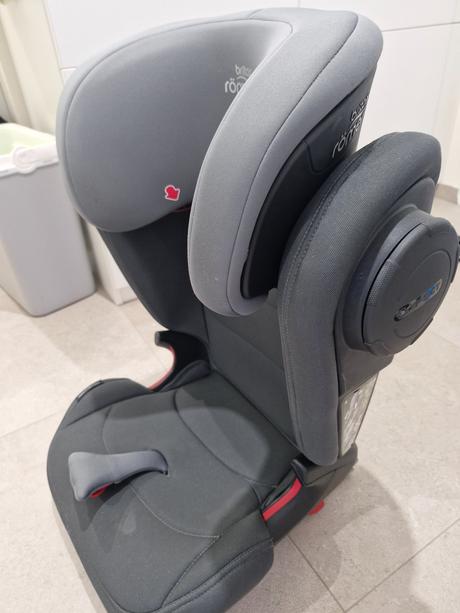 Autosedačka do 36kg, britax