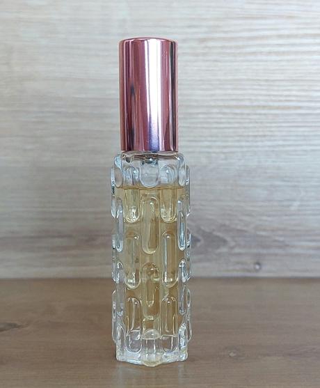 Odstrek miller harris - étui noir, 