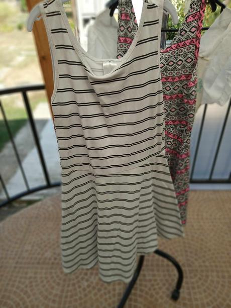 Dievčenské, letné šatočky v. 122-128. aj 134-140, 128