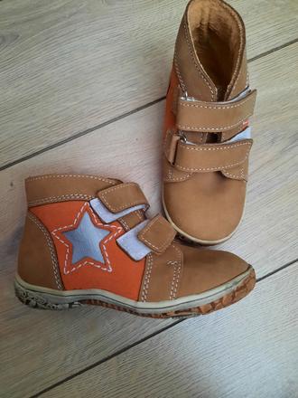 Zateplené topánky, slovobuv,25