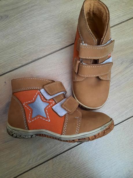 Zateplené topánky, slovobuv,25