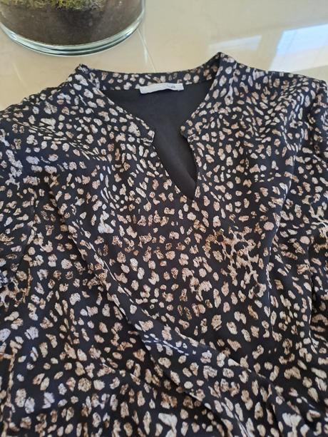 Moderné šaty, gate,36