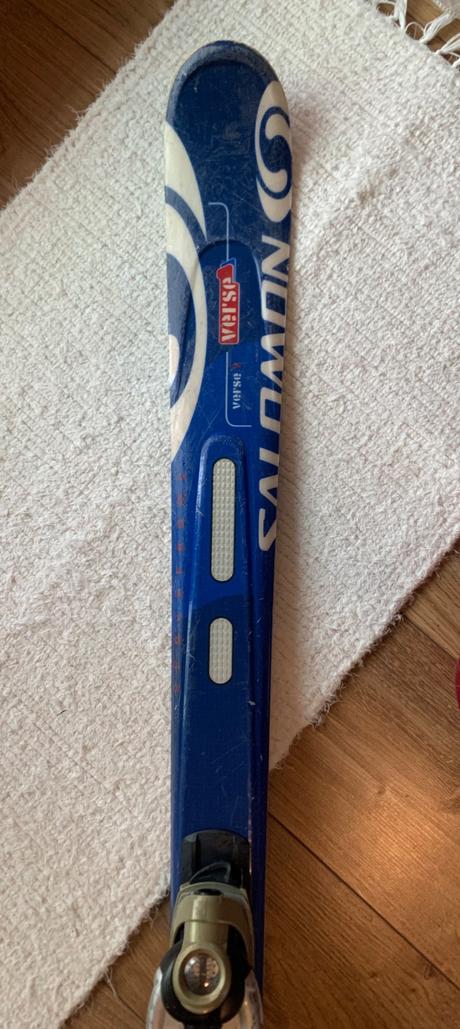 Predaj sada lyže+lyžiarky+palice (pre veľ. nohy 39, salomon,160-169 cm