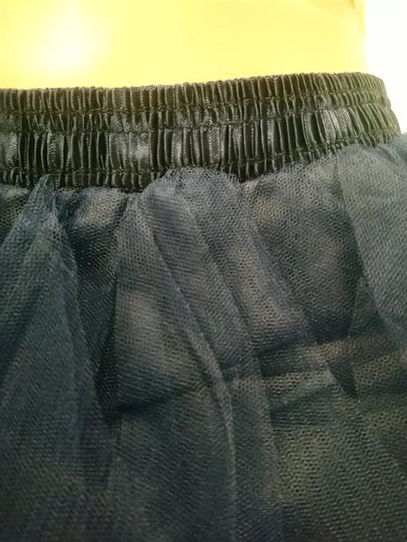 Dámska tmavo modrá asymetrická tylová sukňa, m-xxl, l / m / xl / xxl