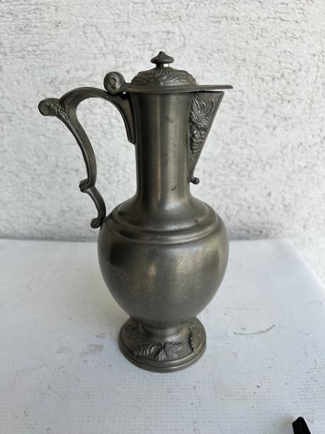 Cinova cin znacena vintage antik  nadoba karafa ca, 