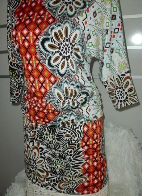 Neprehliadnuteľné šaty - veľ. xs/s, xs