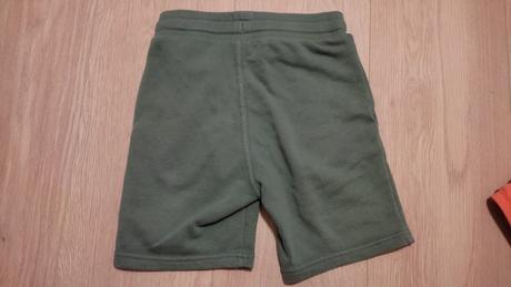 2x kraťasy hm, h&m,122