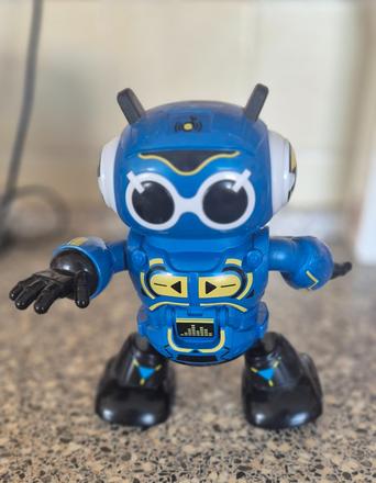 Robot tancujuci, 