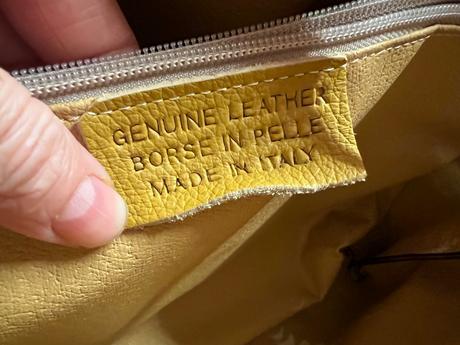 Kozena talianska kabelka v horcicovej farbe, 