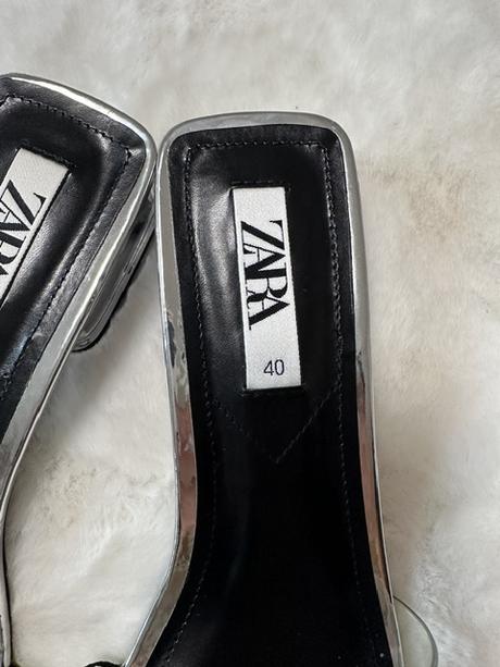 Kožené šľapky s vinylom na nízkom podpätku zara, zara,40