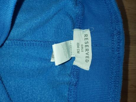 Teplaky, reserved,104