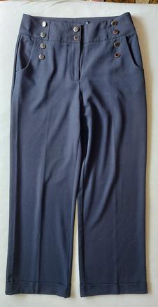 Široké nohavice s vyšším pásom a gombíkmi, 42