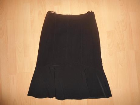 Cierna damska sukna, 38