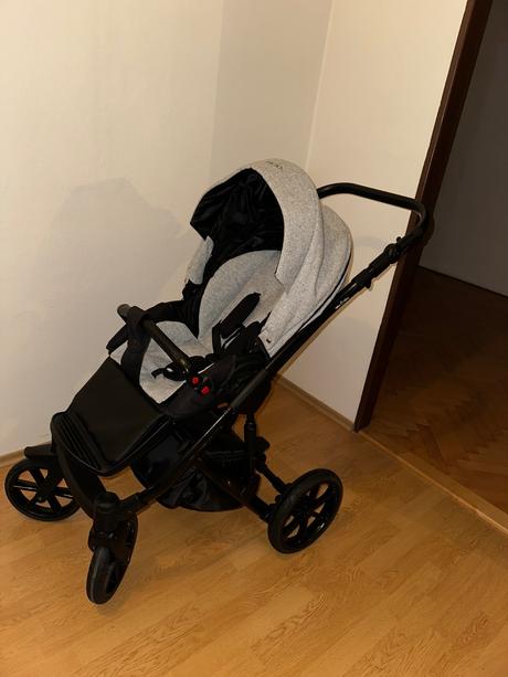 Milu kids bacio, milu kids,milu kids bacio