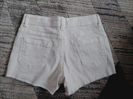 Šortky č.134, 134