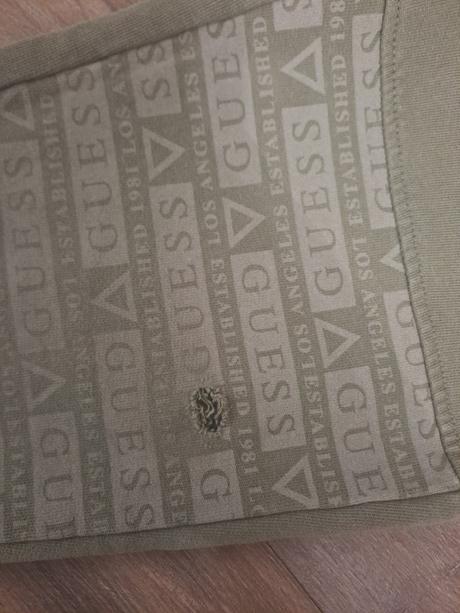 Teplaky guess, guess,140