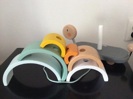 Janod korytnačka na ťahanie s duhou, 