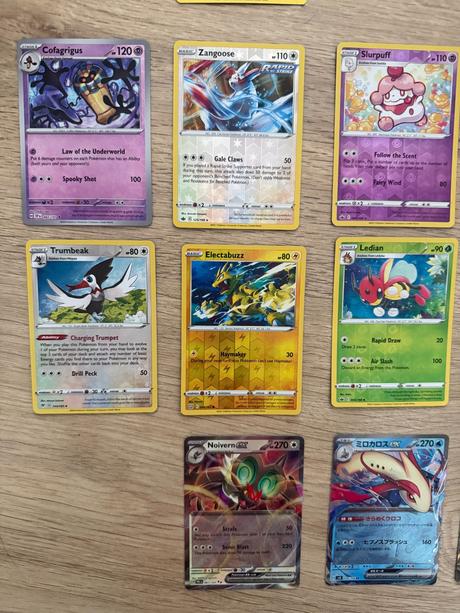 Balík originál pokémom kariet 3x ex, 10x lesklé,, 