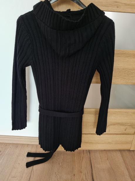 Dámsky pletený kardigán,