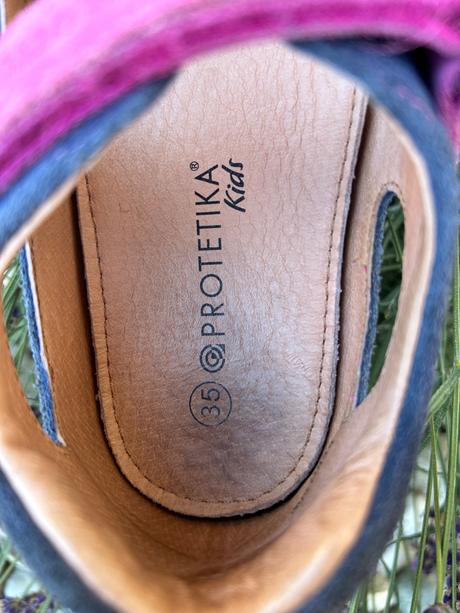 Barefoot sandale, protetika,35