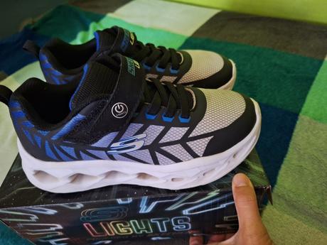 Detské tenisky svietiace, skechers,34