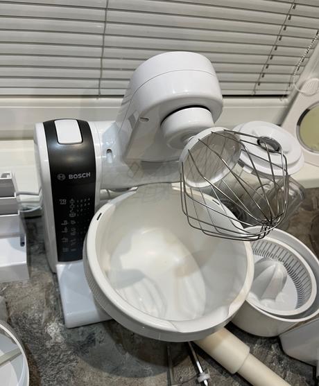 Bosch mum 4855/08 kuchynský robot 600w, bosch