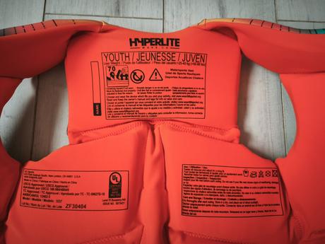 Záchranná vesta hyperlite 25-40kg, xs