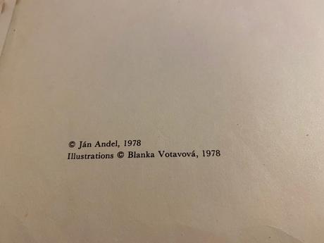 Krásna stará kniha kohútik hrebenárik 1978,