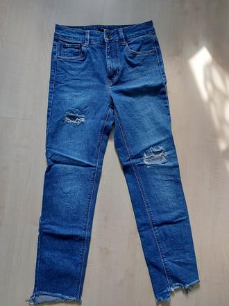 Dievcenske damske rifle, bershka,34