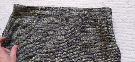 Teplá biznis sukňa, laura ashley,38