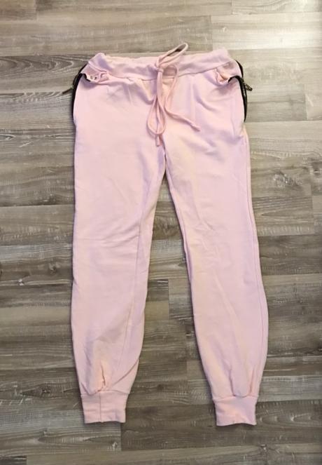 Krásne tepláky,nohavice, m