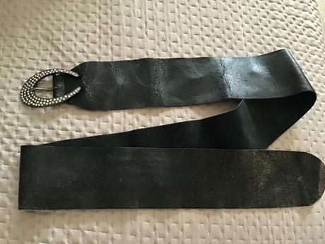 Kožený opasok,